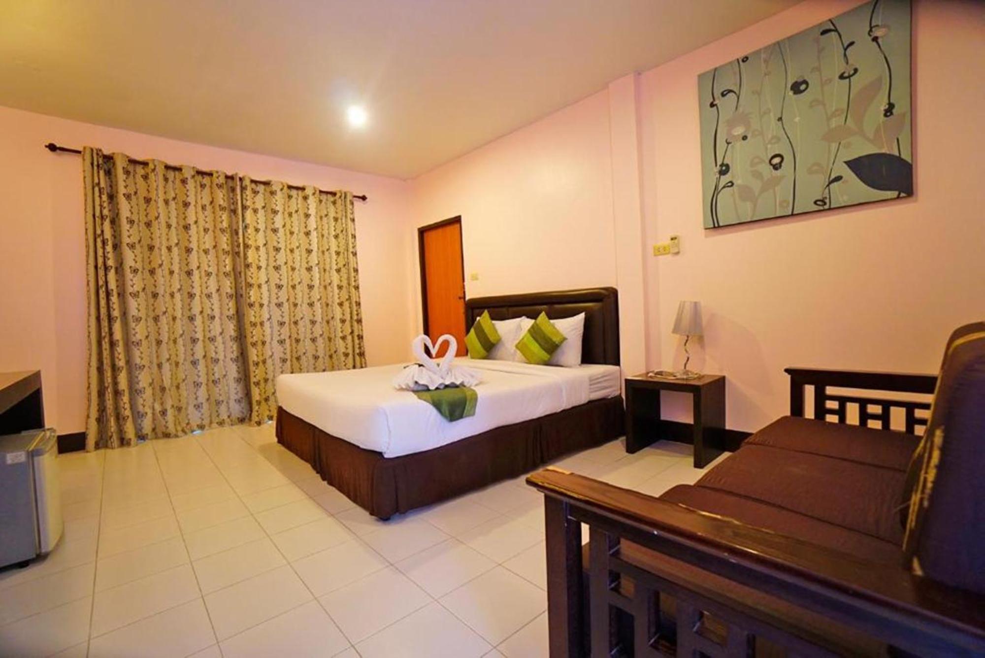 Aurora Resort Kanchanaburi Exterior foto