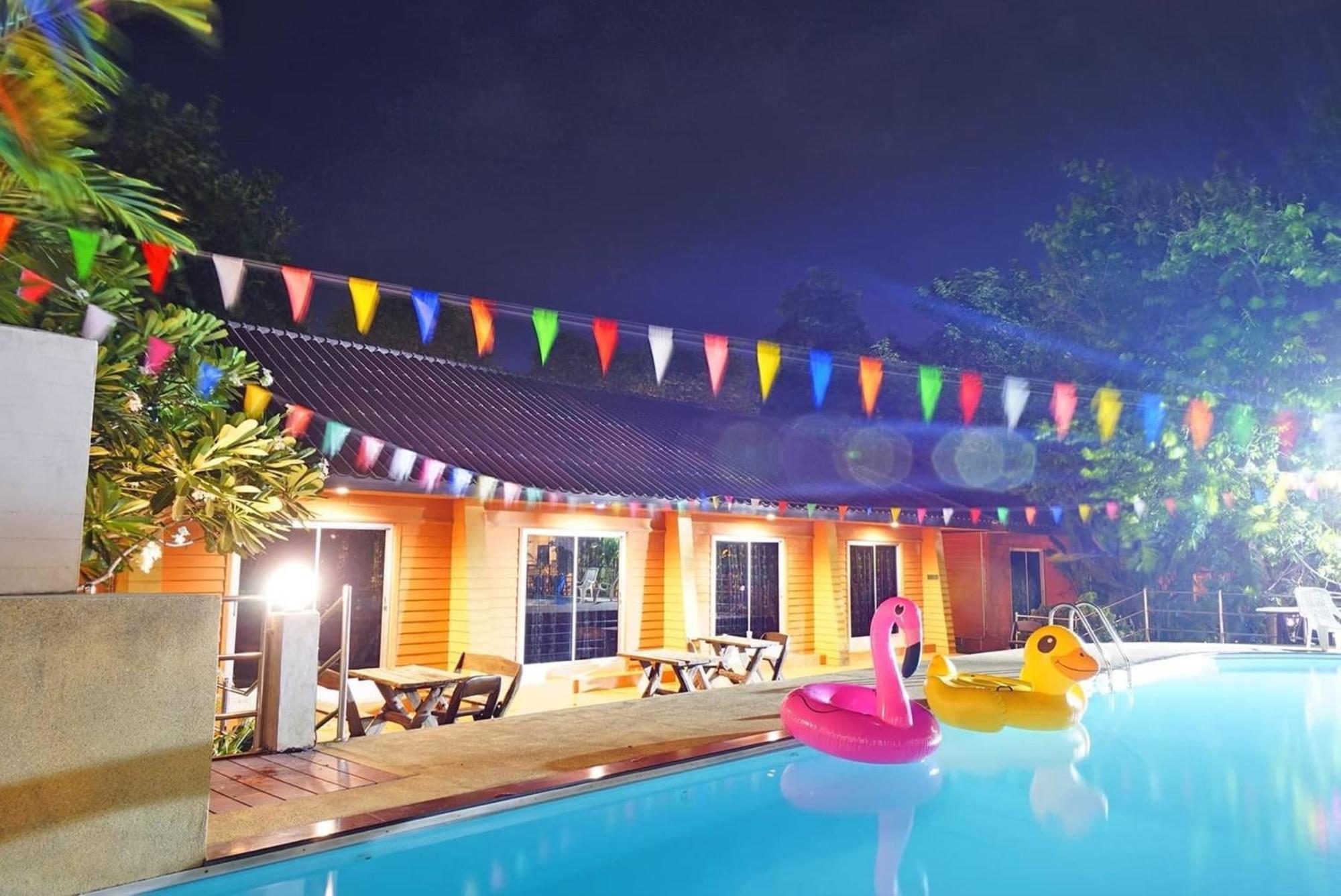 Aurora Resort Kanchanaburi Exterior foto
