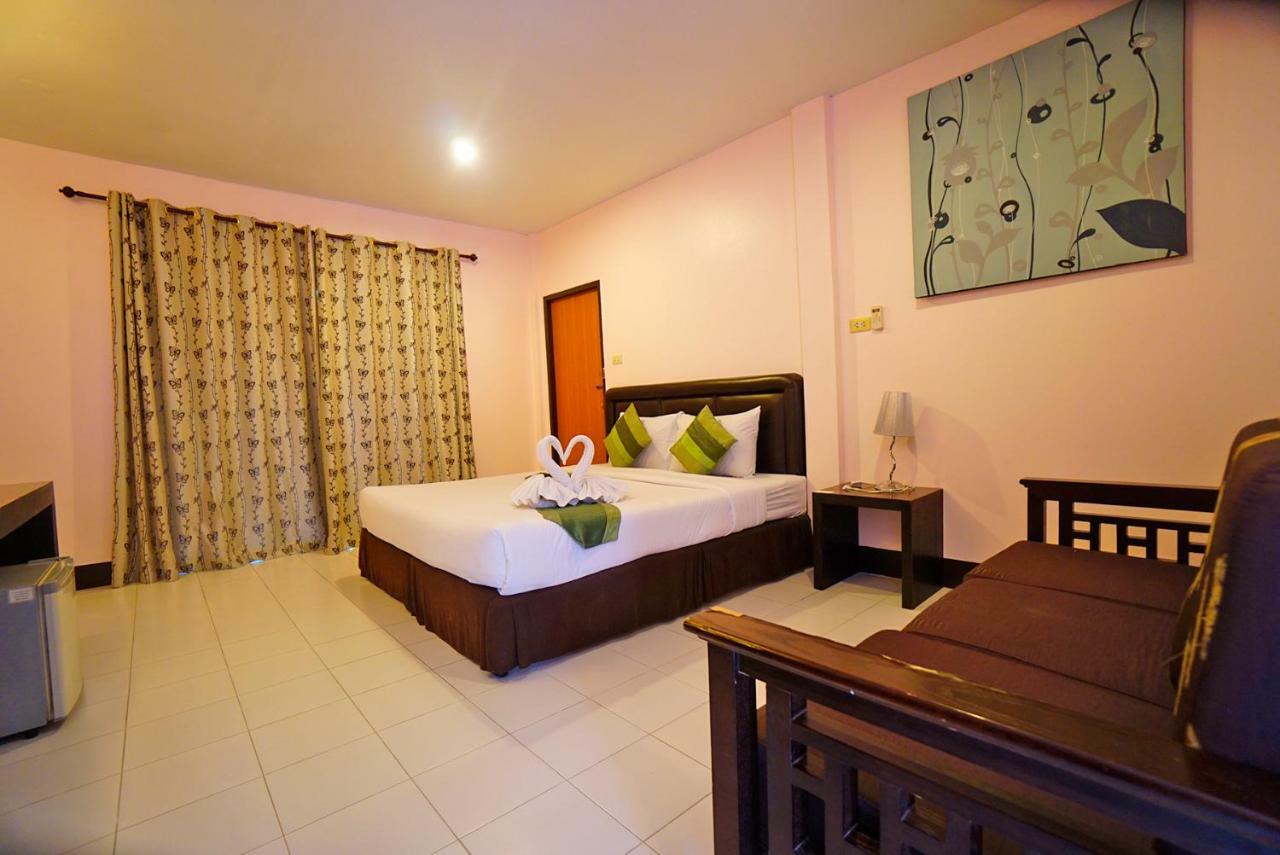 Aurora Resort Kanchanaburi Quarto foto